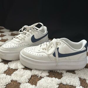 Platform Nike Check Sneakers